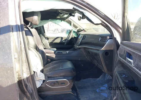 2023 Jeep Wagoneer L Series Ii 4X4 z USA, uszkodzony, nr VIN 1C4SJSBP5PS507521